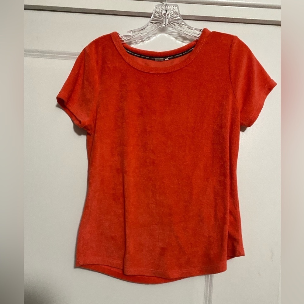 Women's Red Short Sleeve Top